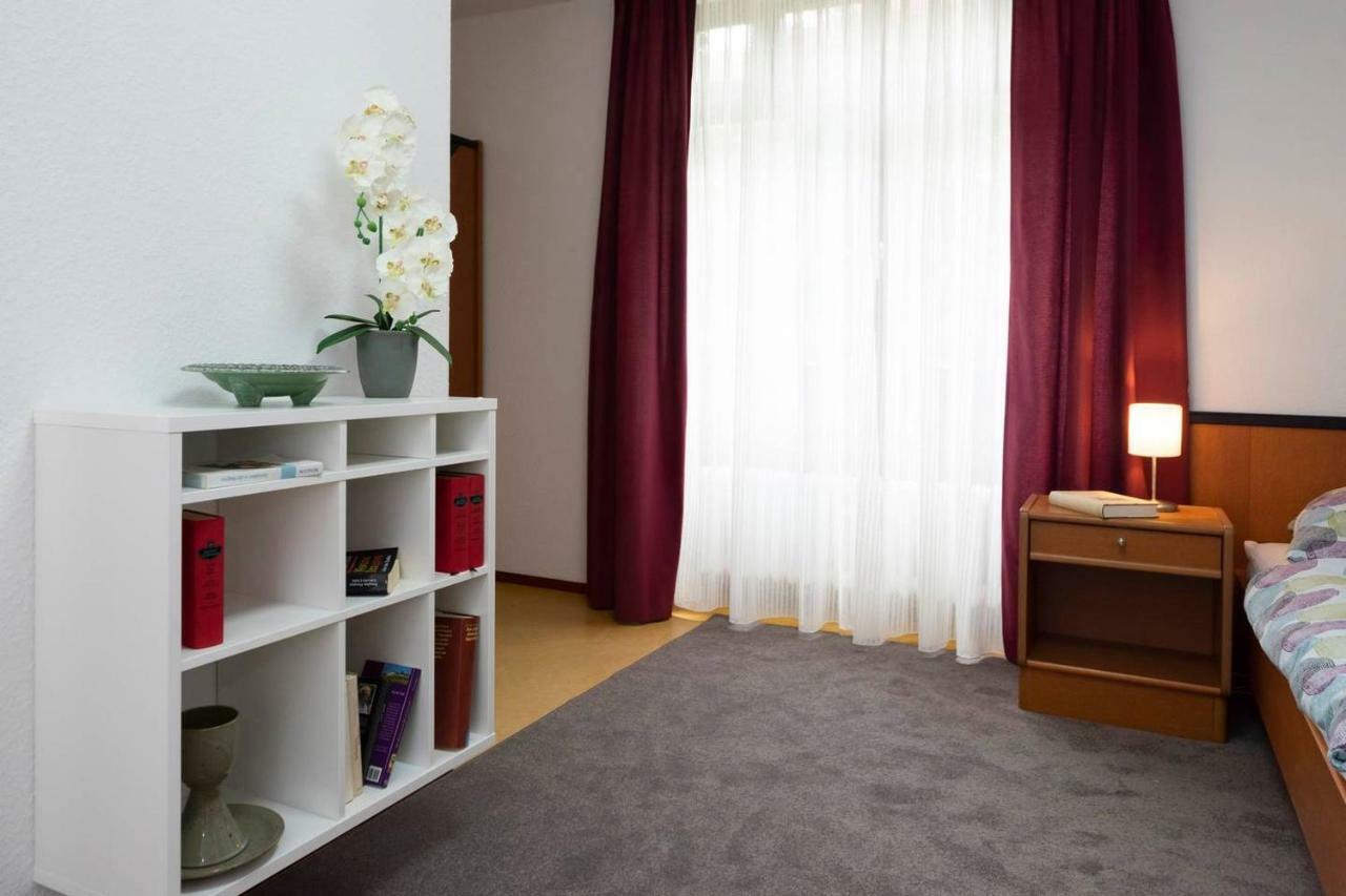 Waldblick Appartement Ober-Hambach ภายนอก รูปภาพ