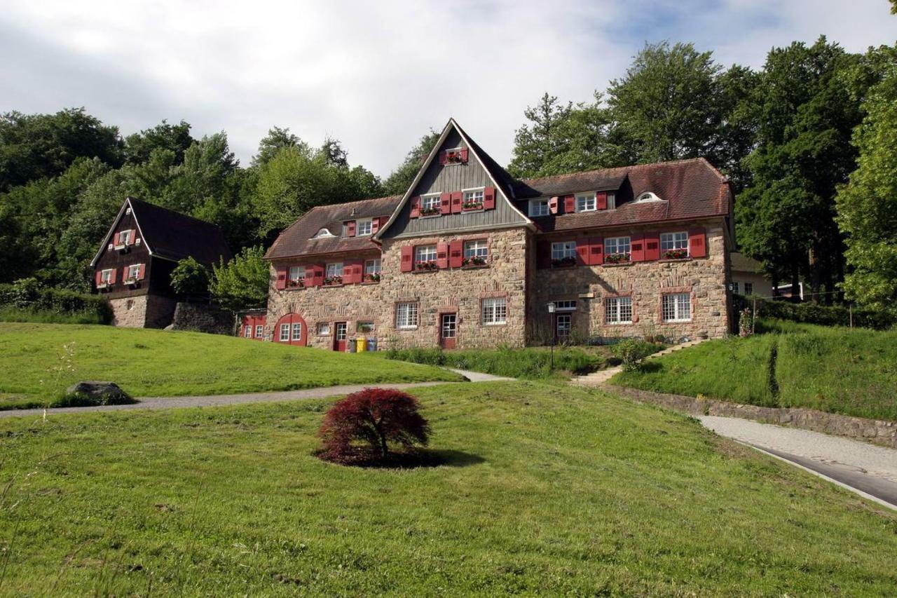 Waldblick Appartement Ober-Hambach ภายนอก รูปภาพ